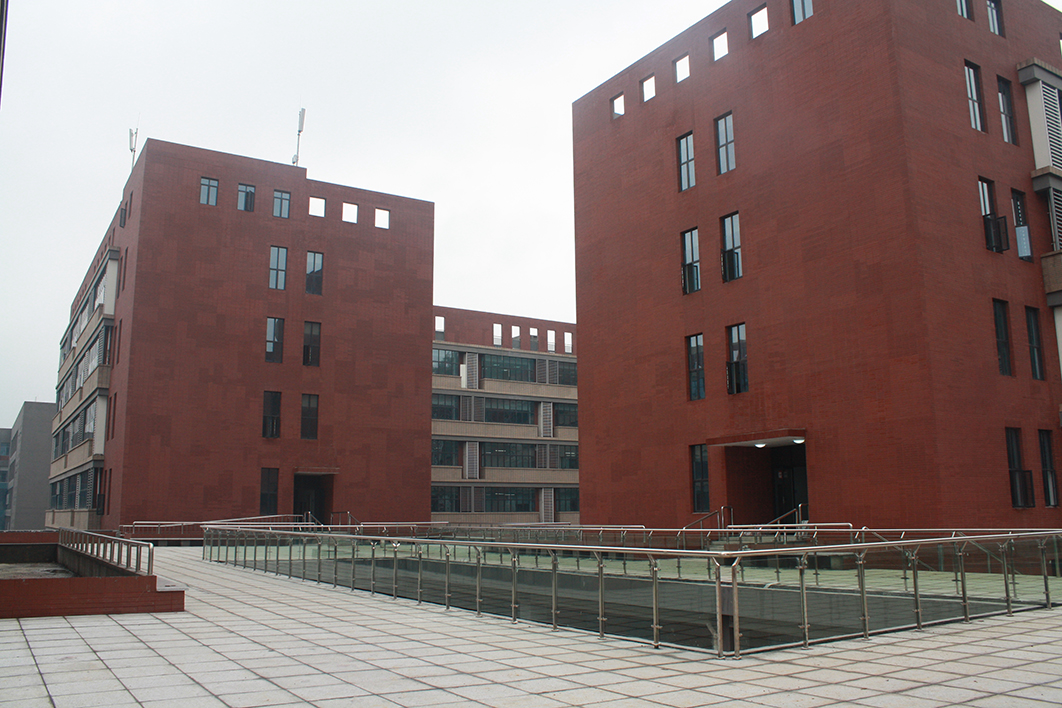 貴州大學